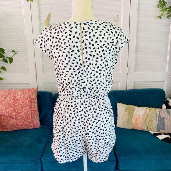 Gigio | Spotted Sideways Black White Polka Dot Dotted Romper Pockets New Medium - Picture 11 of 14